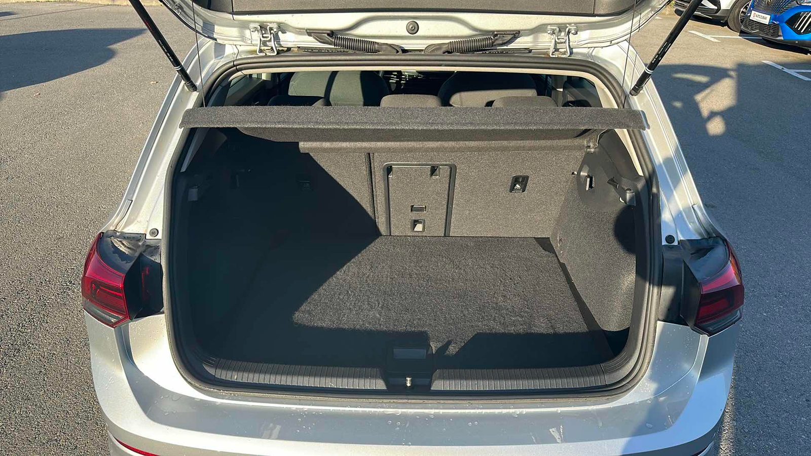 2023 Volkswagen Golf — fotografija 12