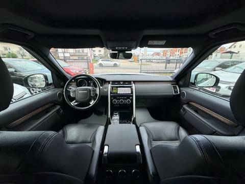 2018 Land Rover Discovery — sličica 13