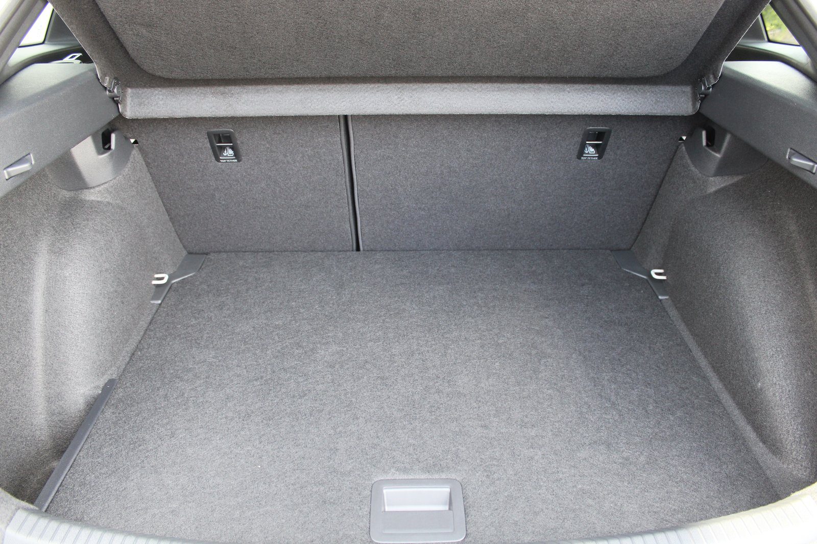 2026 Volkswagen Taigo R-Line — fotografija 15