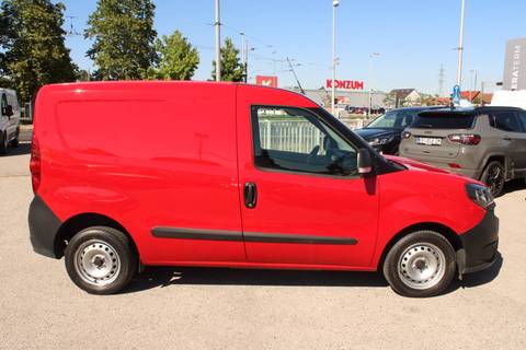 2022 Fiat Doblo — sličica 4