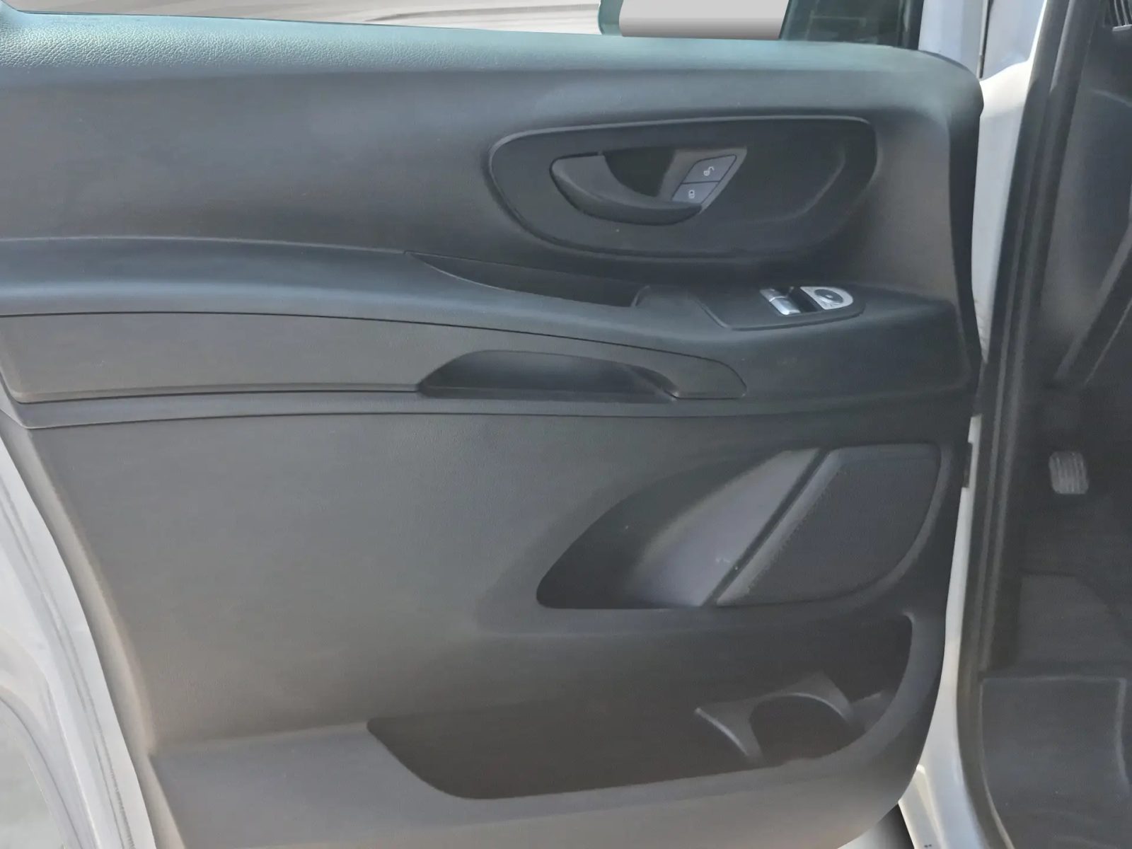 2022 Mercedes-Benz Vito — fotografija 12
