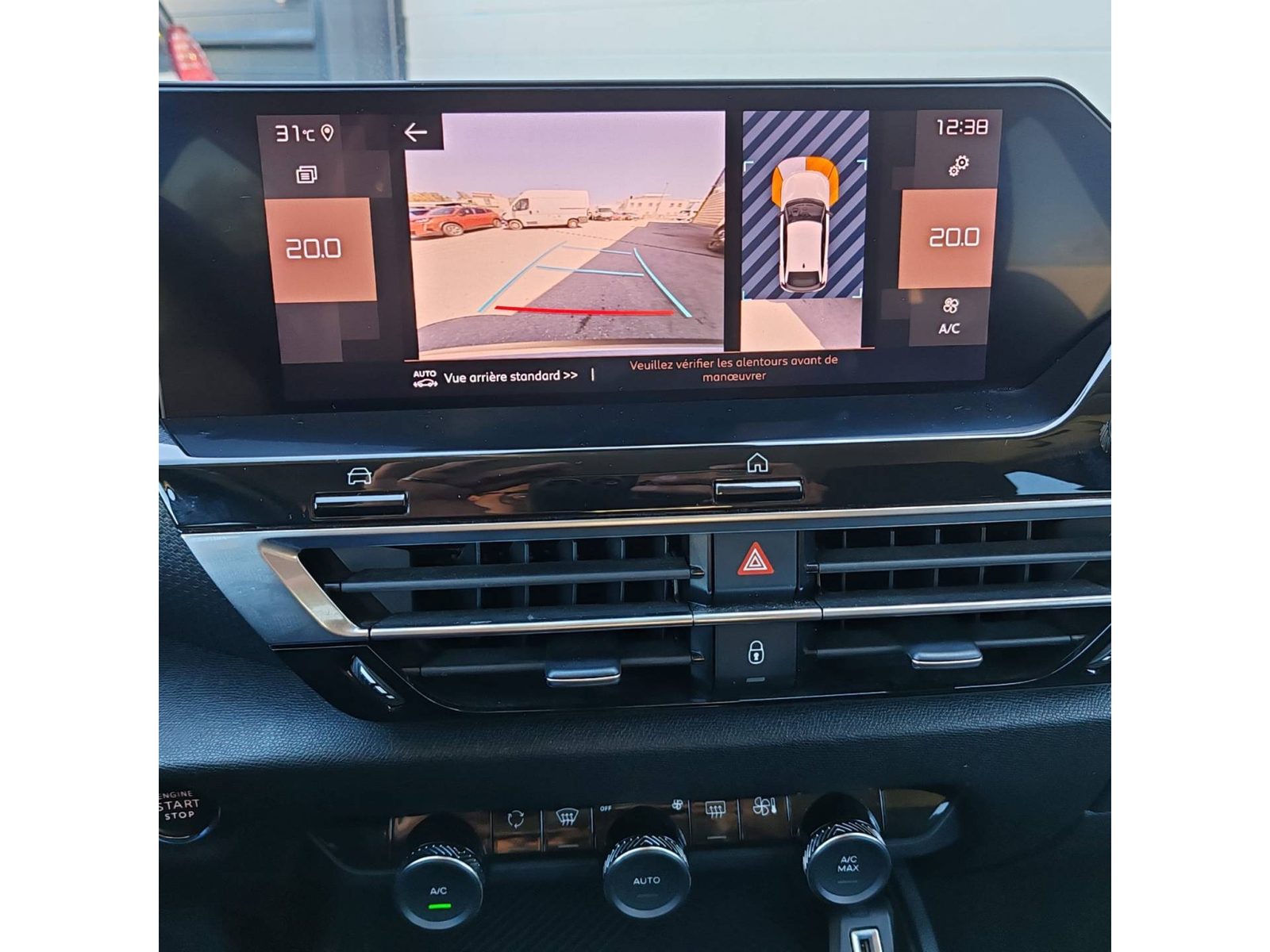 2023 Citroën C4 — fotografija 16