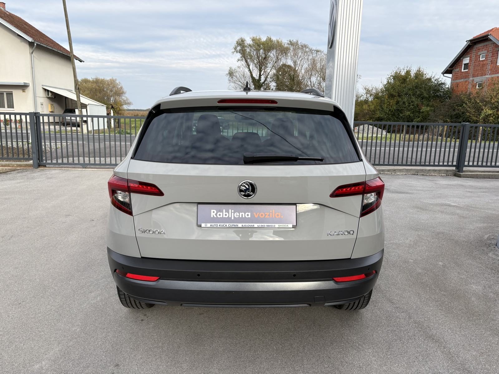 2019 Škoda Karoq — fotografija 5