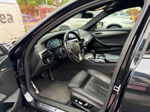 2019 BMW Serija 5 — sličica 12