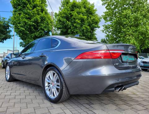 2015 Jaguar XF — sličica 5