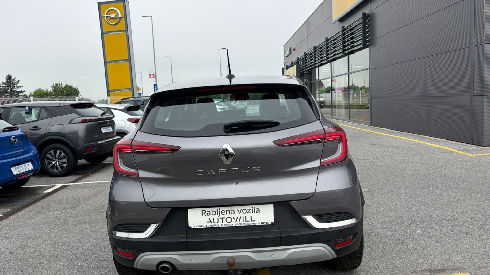 2021 Renault Captur — fotografija 6