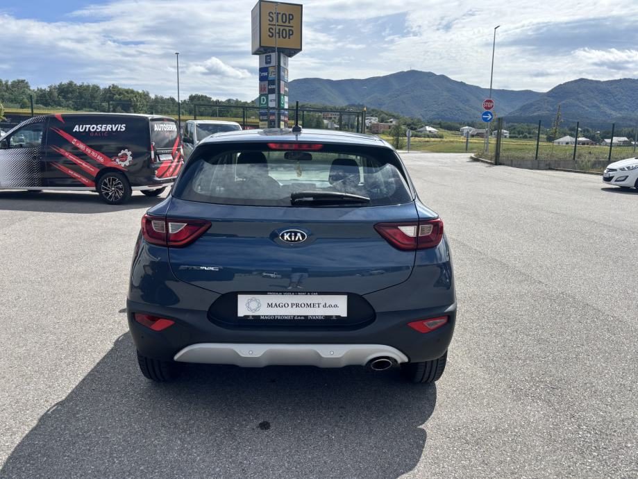 2021 Kia Stonic — fotografija 6