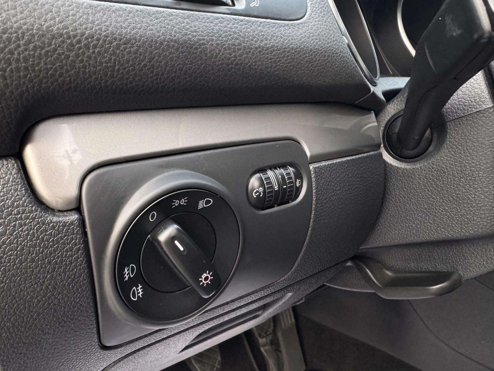 2010 Volkswagen Golf — fotografija 18