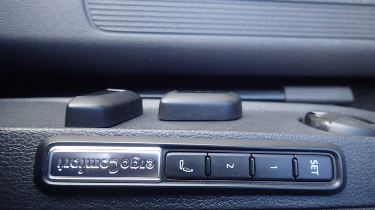 2022 Volkswagen Passat — fotografija 19