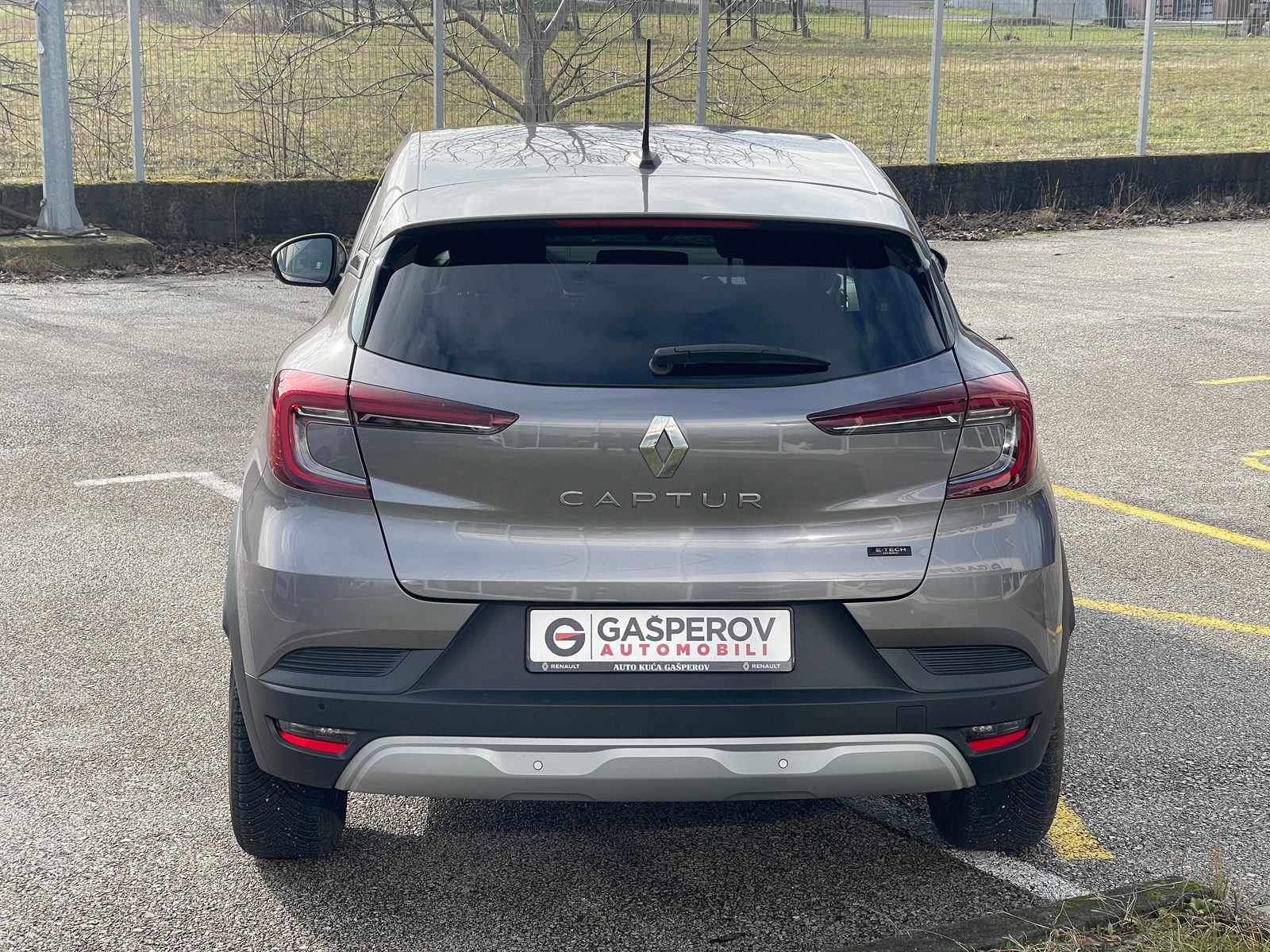 2023 Renault Captur — fotografija 7