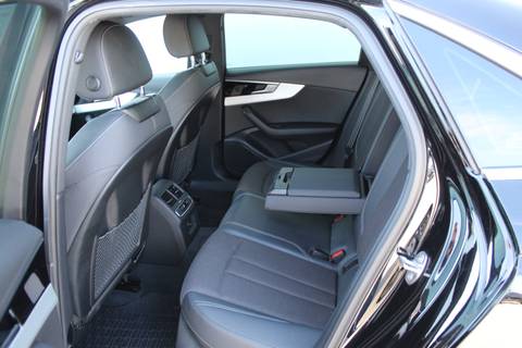 2022 Audi A4 S line — sličica 11