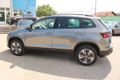 2022 Škoda Karoq — sličica 8