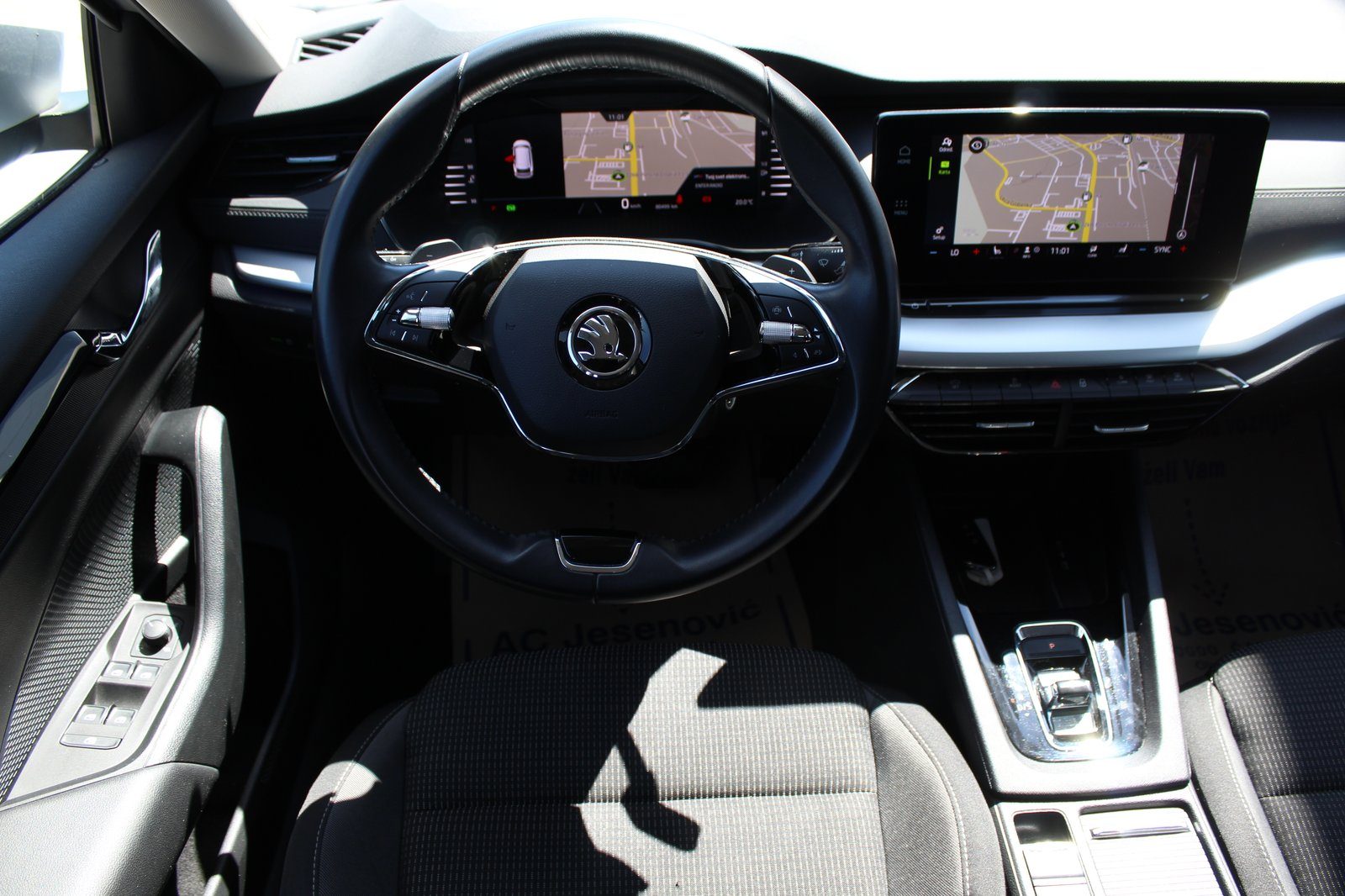 2022 Škoda Octavia Combi — fotografija 10