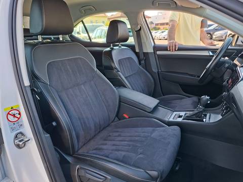 2022 Škoda Superb — sličica 11