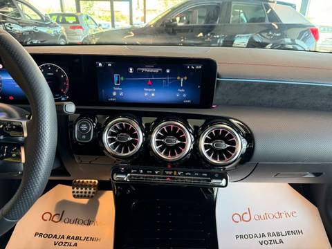 2023 Mercedes-Benz CLA — sličica 18
