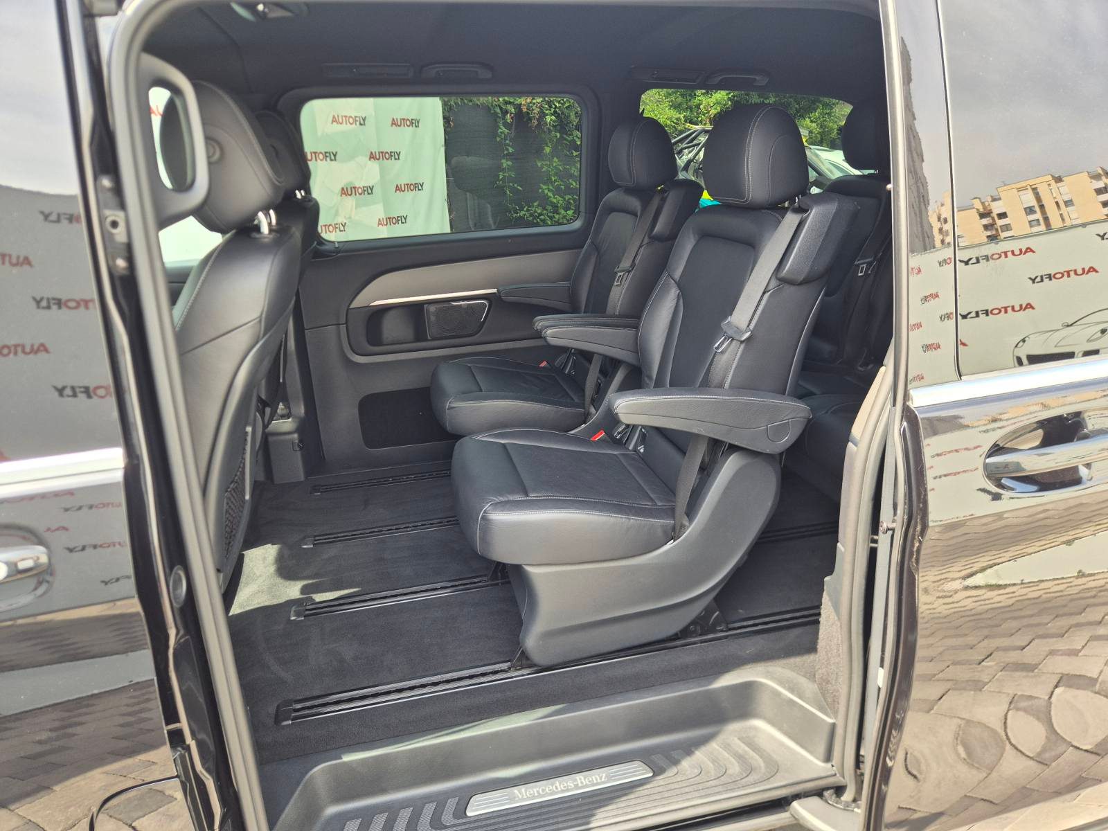 2017 Mercedes-Benz V-klasa — fotografija 14