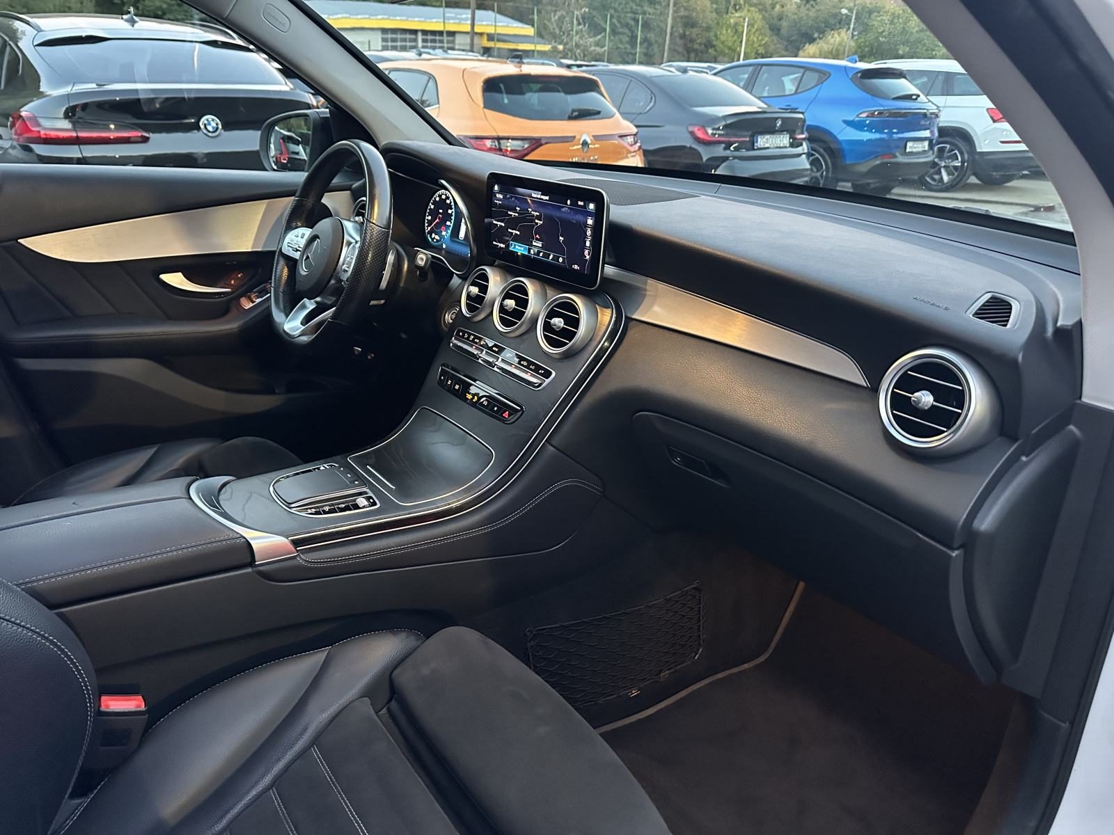 2020 Mercedes-Benz GLC — fotografija 5