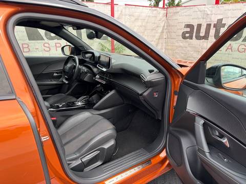 2020 Peugeot 2008 — sličica 9