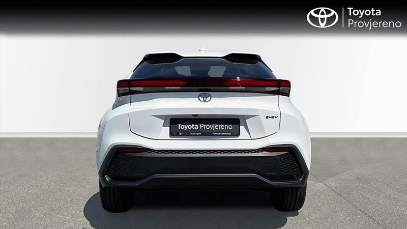 2039 Toyota C-HR — fotografija 4
