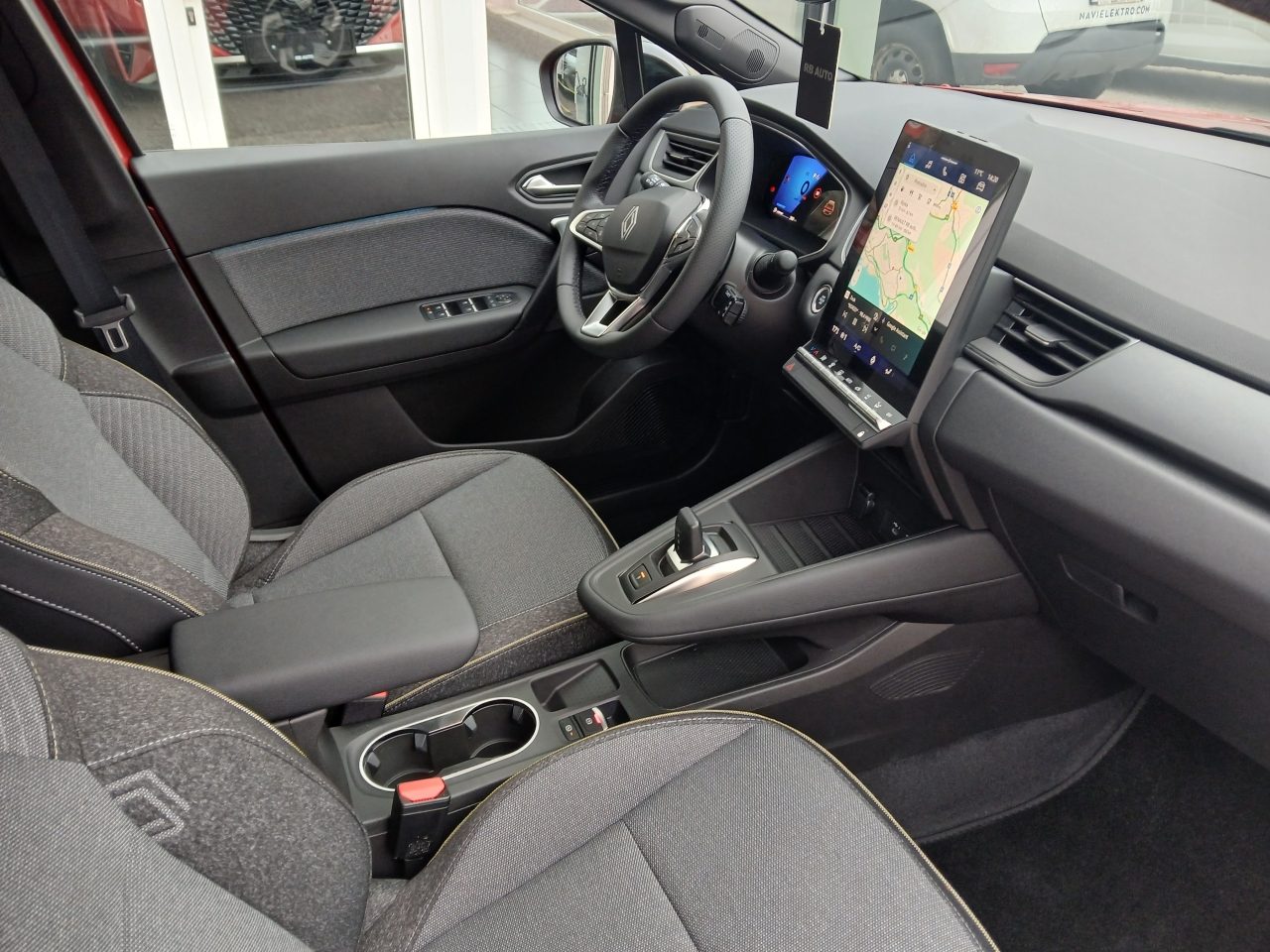 2026 Renault Symbioz — fotografija 9