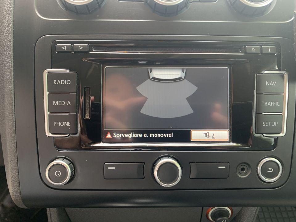 2013 Volkswagen Touran — fotografija 24