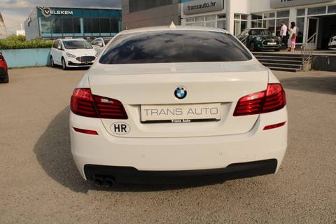 2016 BMW Serija 5 — sličica 6
