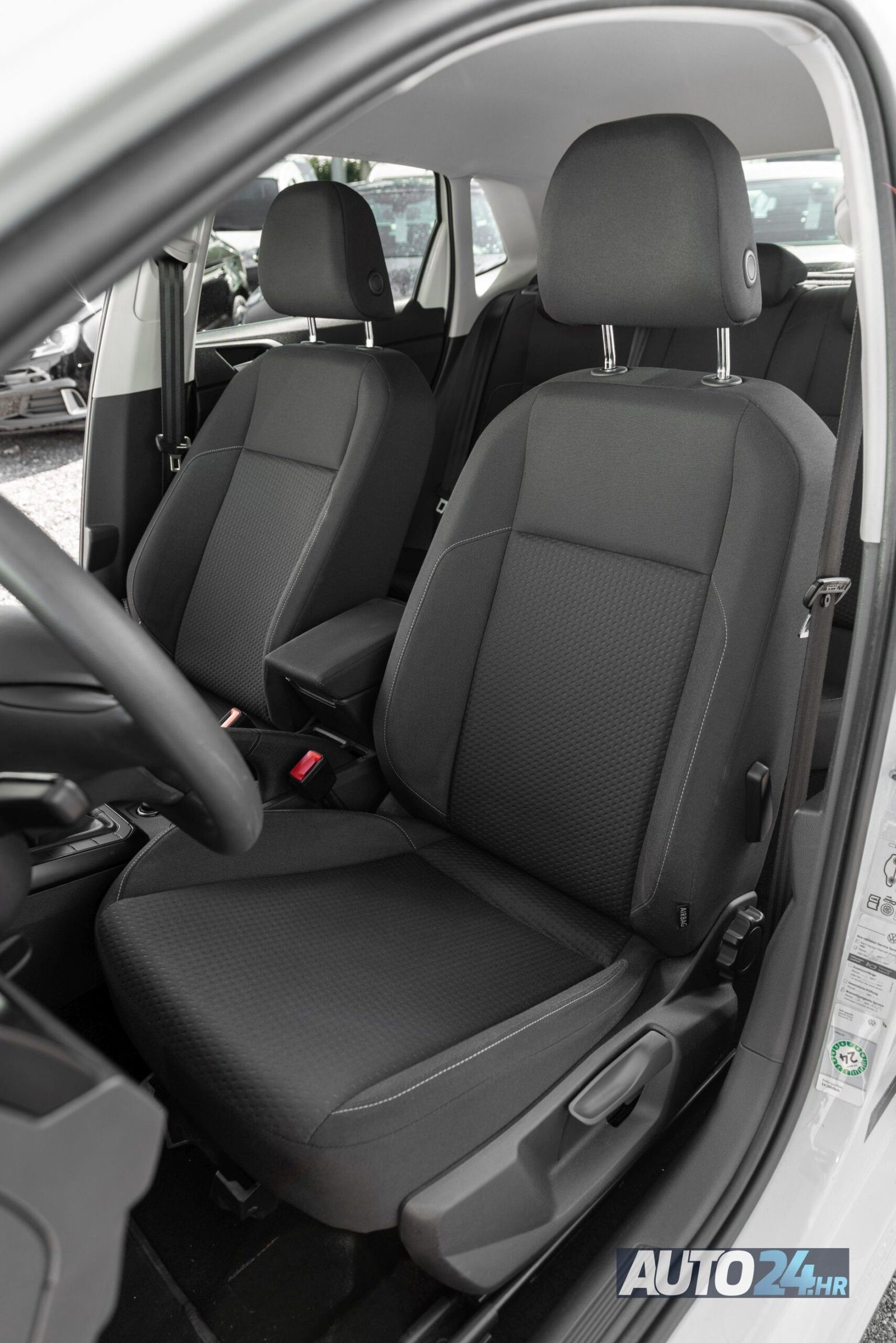 2019 Volkswagen Polo Trendline — fotografija 7