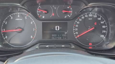 2022 Opel Combo — sličica 10