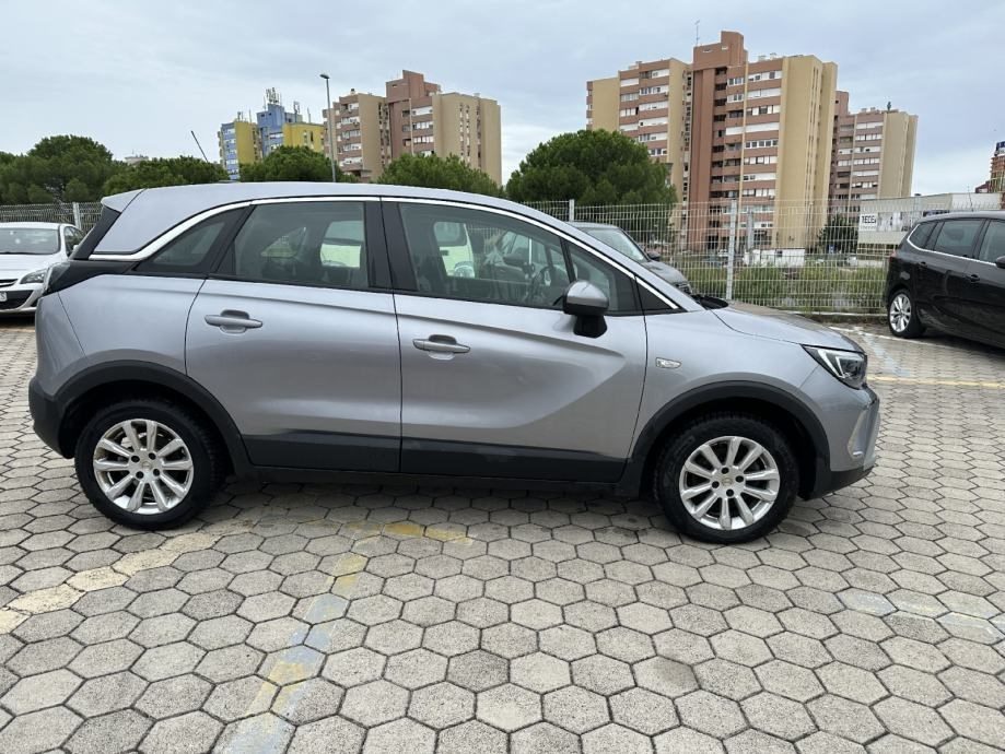 2021 Opel Crossland — fotografija 4