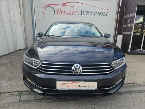 2018 Volkswagen Passat Variant — sličica 2