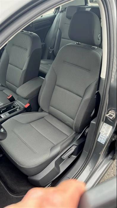 2019 Volkswagen Golf — sličica 10