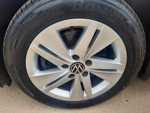 2022 Volkswagen Golf — sličica 9