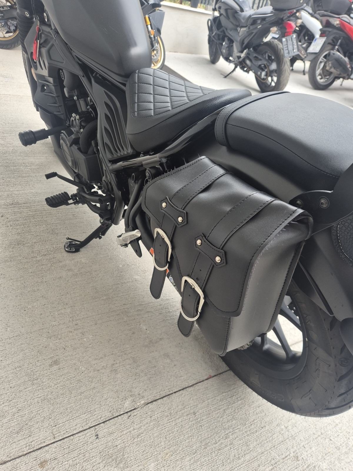 2022 Honda CMX500A2 Rebel — fotografija 10