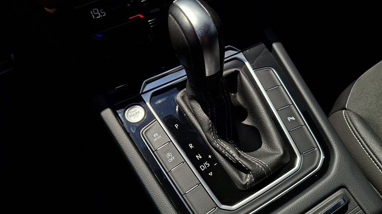 2022 Volkswagen Arteon — fotografija 17