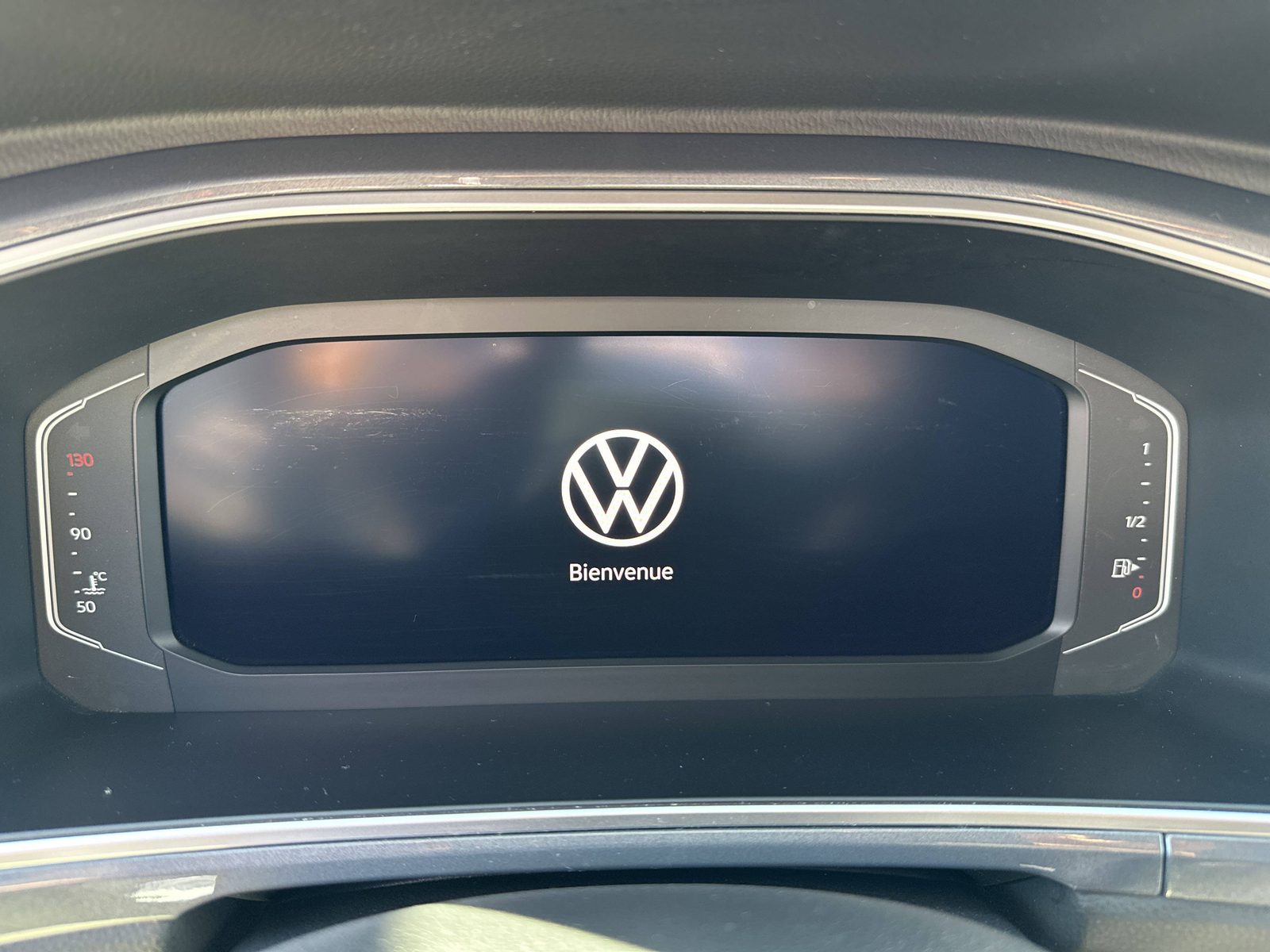 2023 Volkswagen T-Roc — fotografija 28