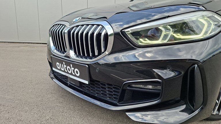 2023 BMW Serija 1 — fotografija 29