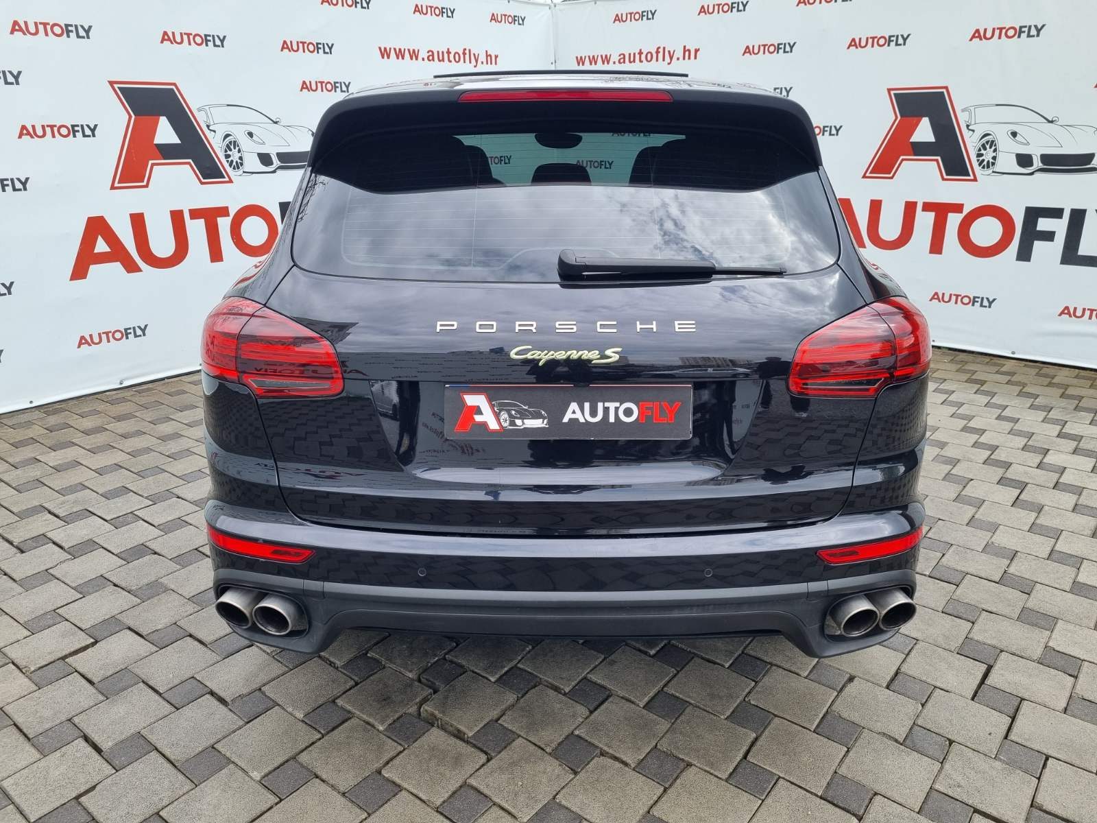 2015 Porsche Cayenne — fotografija 7