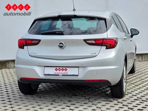 2018 Opel Astra — sličica 3
