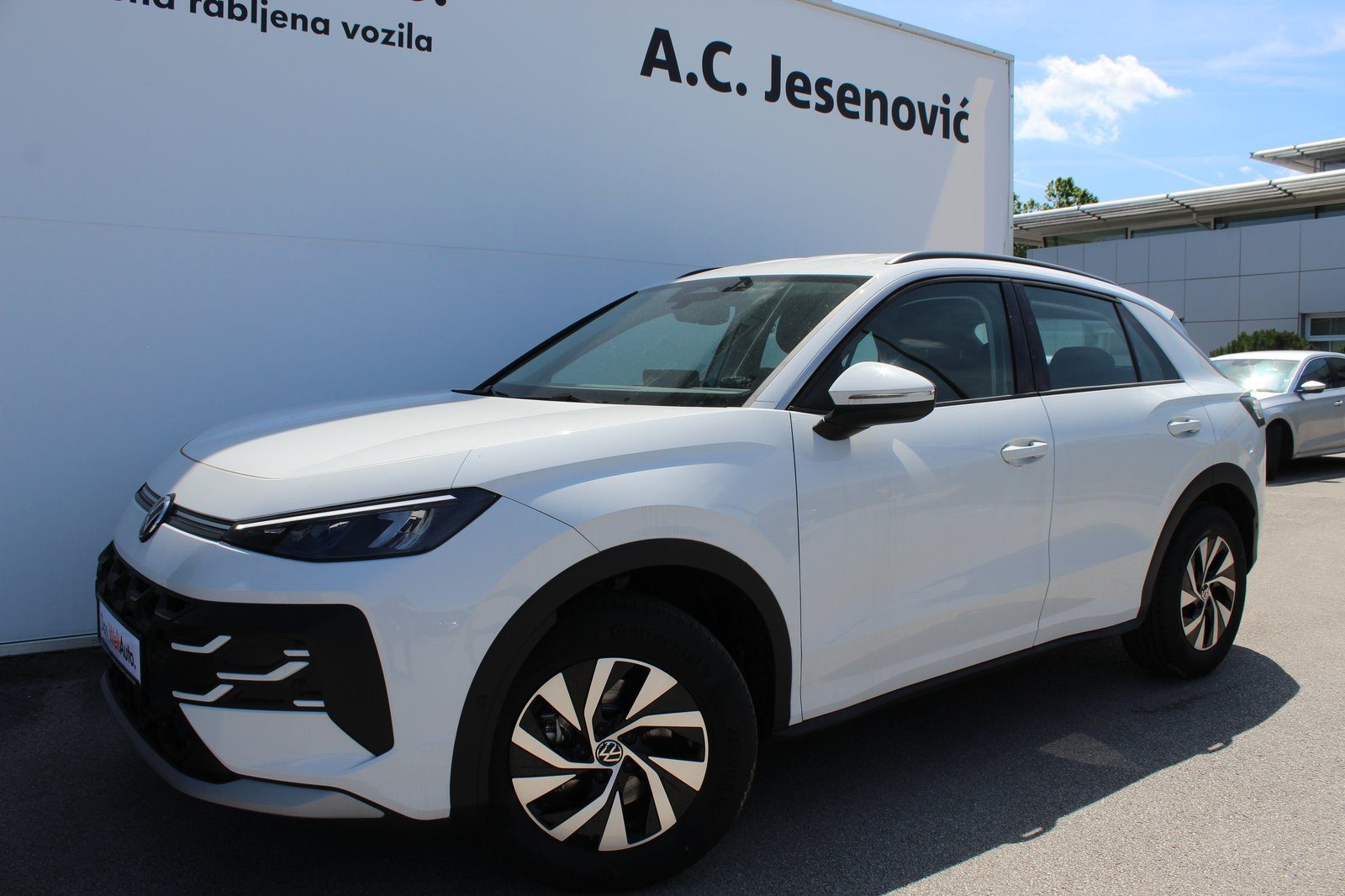2026 Volkswagen T-Roc — fotografija 7
