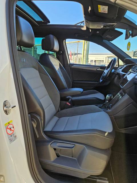 2018 Volkswagen Tiguan R-Line — sličica 28