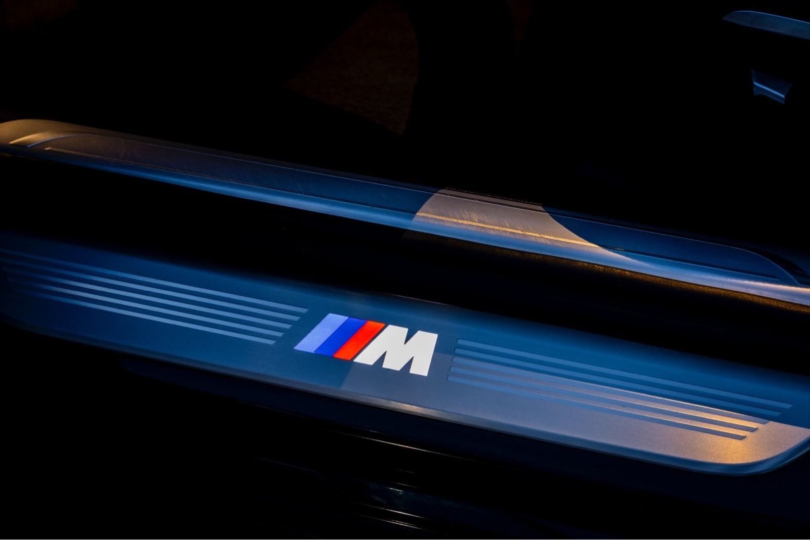 2016 BMW Serija 7 — fotografija 13
