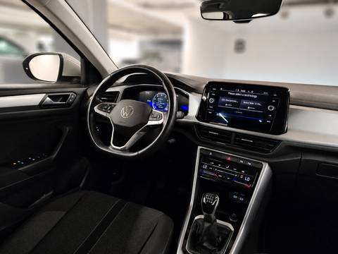 2023 Volkswagen T-Roc — sličica 22