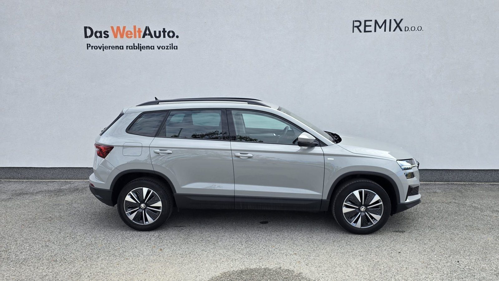 2023 Škoda Karoq — fotografija 4