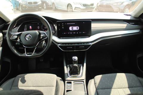 2022 Škoda Octavia — sličica 13