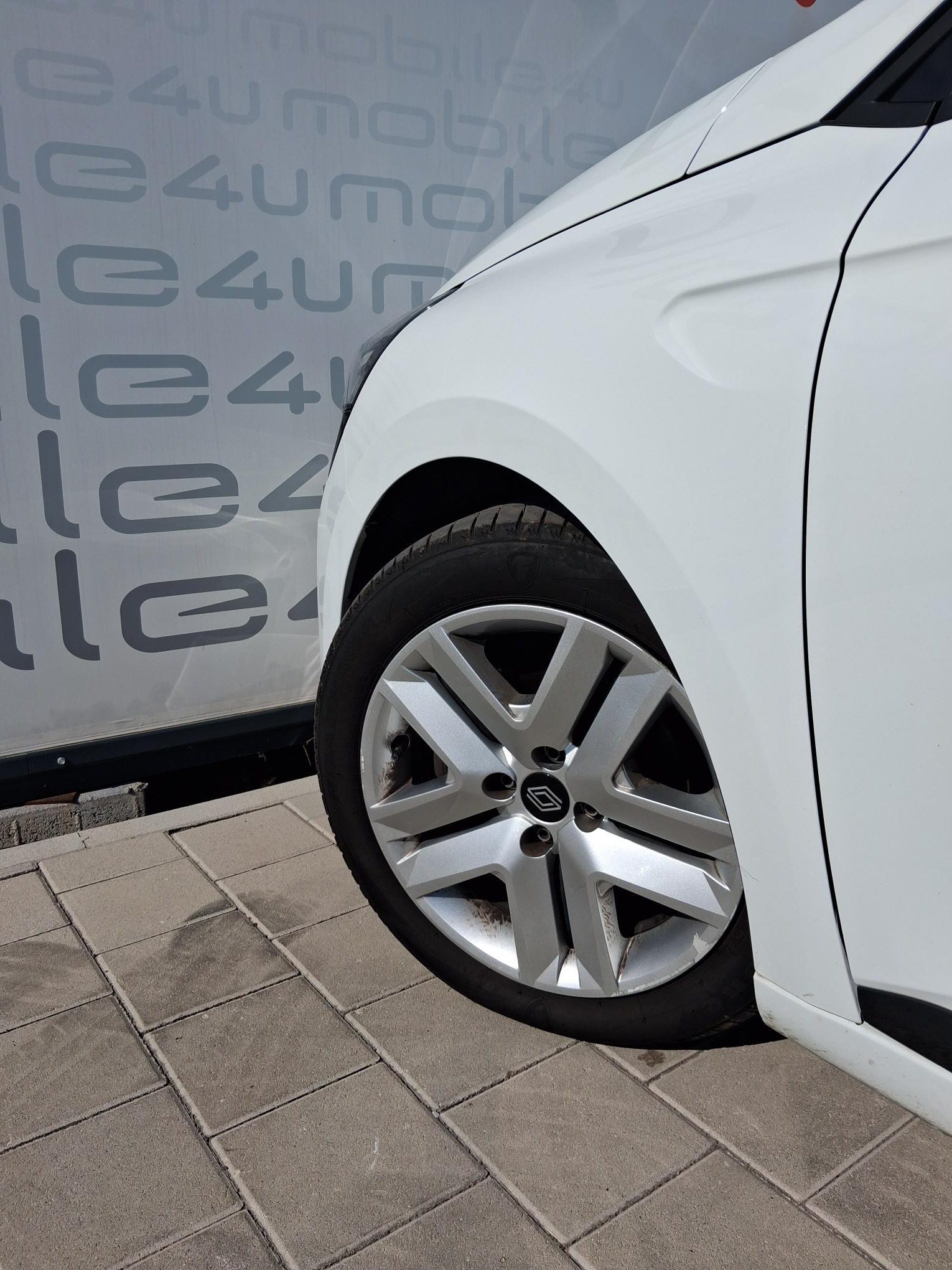 2024 Renault Clio — fotografija 5