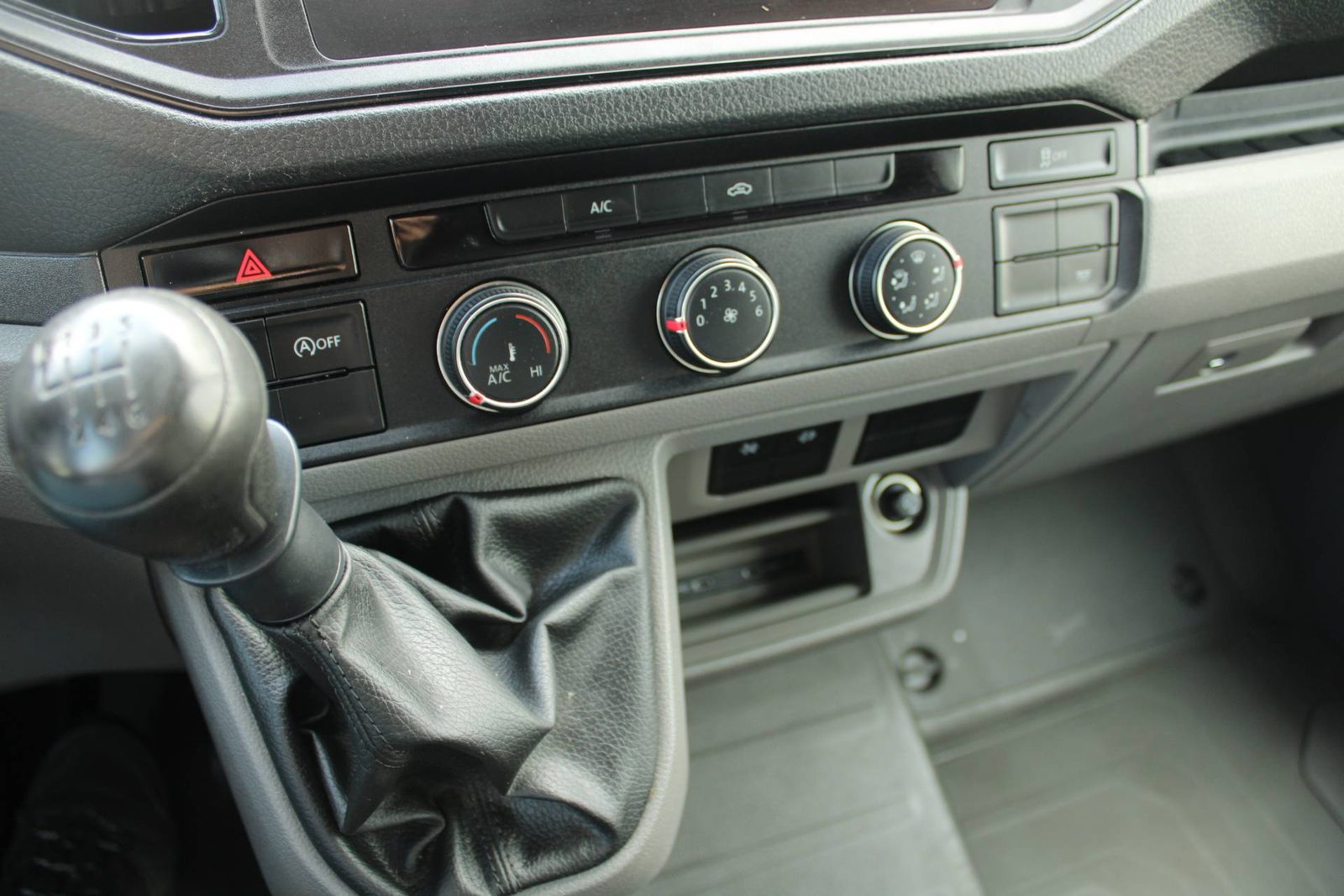 2023 Volkswagen Crafter — fotografija 11