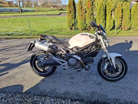 2009 Ducati Monster 696 — sličica 4
