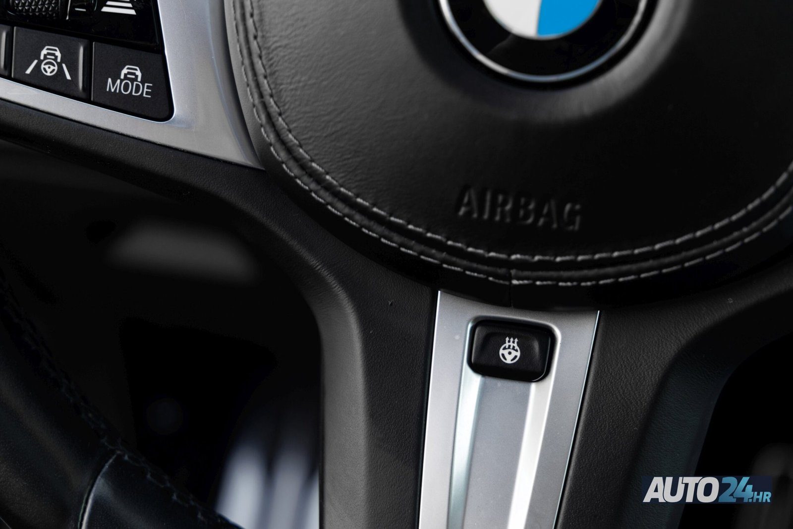 2022 BMW X6 M Sport — fotografija 18
