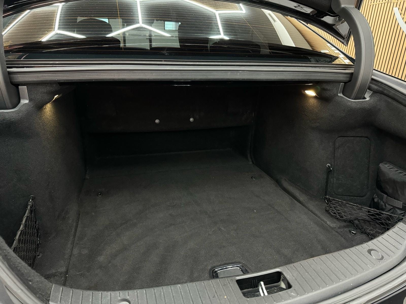 2017 Mercedes-Benz S-klasa — fotografija 16