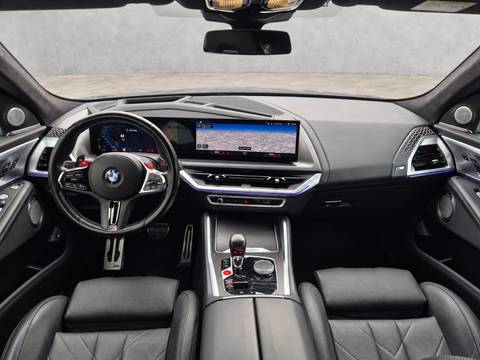 2023 BMW X7 — sličica 12